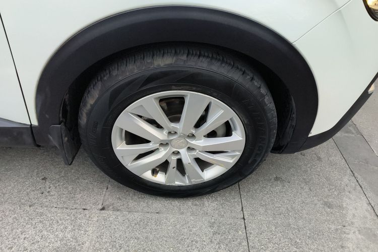 标致4008 2018款 350THP 舒适版车身外观6003