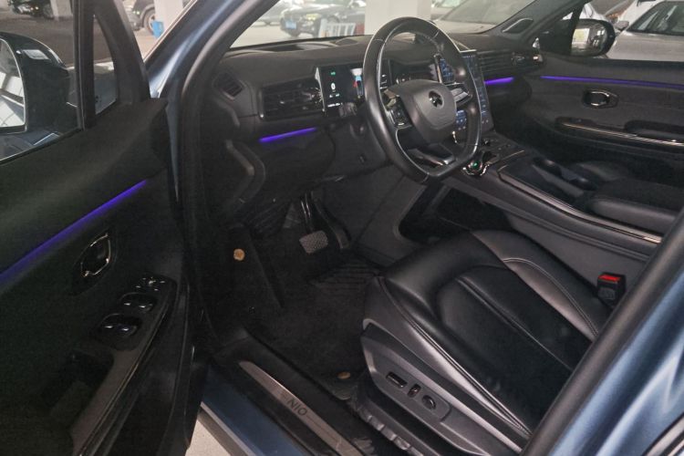 蔚来ES6 2020款 420KM 运动版中控内饰7003