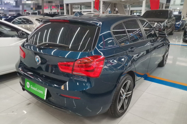 宝马1系(进口) 2015款 120i 运动设计套装车身外观7