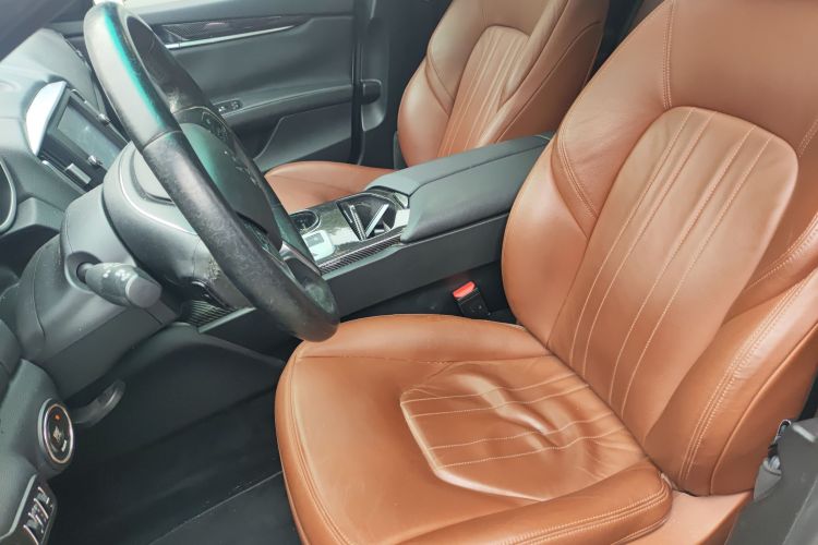 玛莎拉蒂 Ghibli 2014款 3.0T 标准版局部细节19