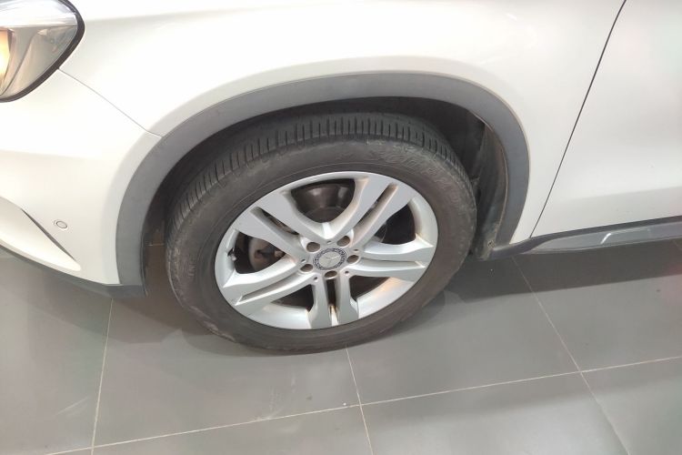 奔驰GLA 2016款 GLA 200 动感型车身外观6007