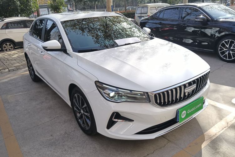 吉利汽车 帝豪 2025款 第4代 1.5L CVT旗舰型车身外观3