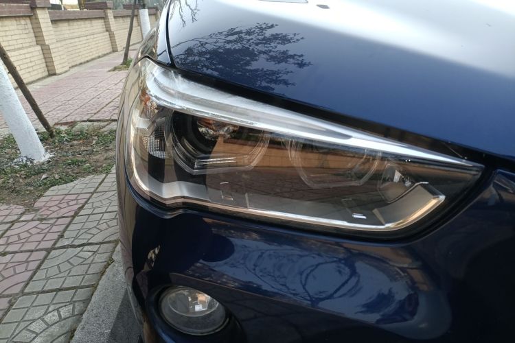 宝马X1 2016款 sDrive18Li 豪华型车身外观8