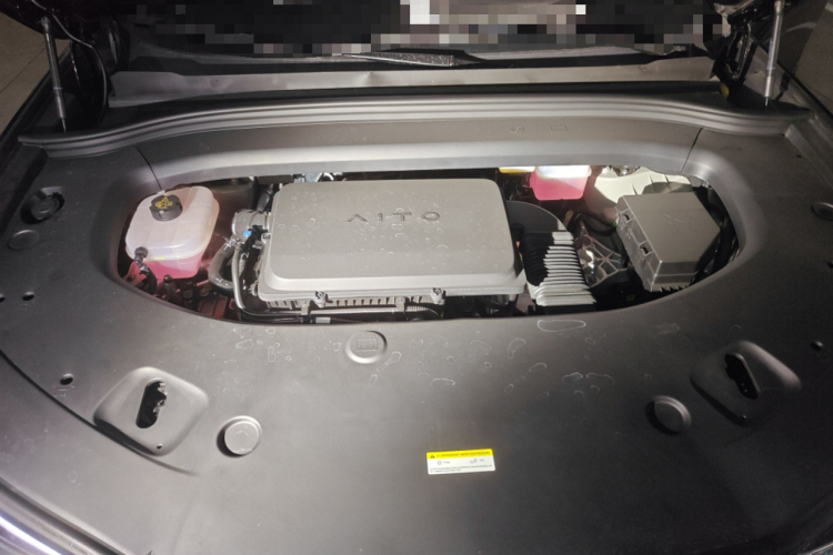 鸿蒙智行 问界M7 2026款 增程 Max四驱版 5座局部细节24