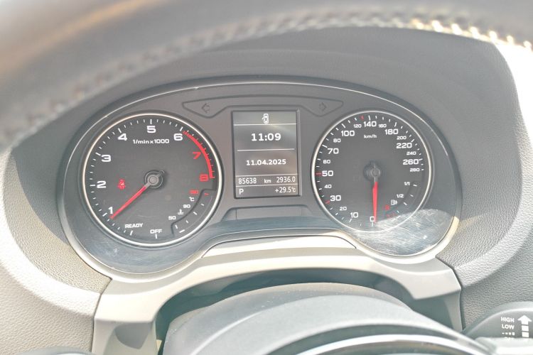 奥迪A3 2016款 Limousine 35 TFSI 风尚型局部细节14