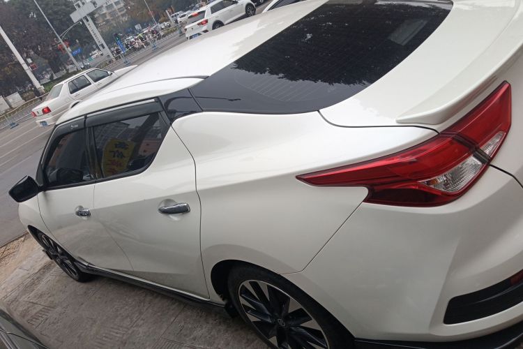 日产 蓝鸟 2020款 1.6L CVT智联智酷版车身外观4