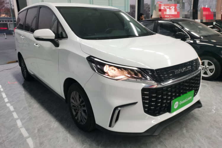 上汽大通MAXUS 大家5 2022款 1.3T PLUG IN 乐享版 七座车身外观6002