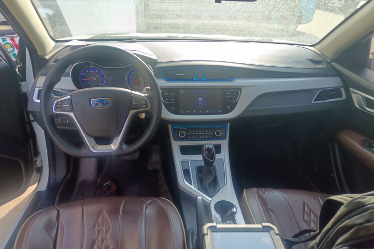 吉利汽车 远景 2018款 1.5L 自动幸福版中控内饰7002