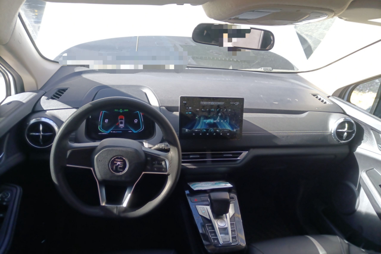 比亚迪 元新能源 2019款 EV535 智联领潮型中控内饰12