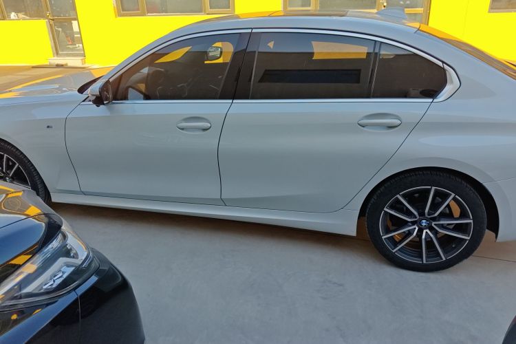 宝马3系 2020款 改款 325Li M运动套装车身外观4