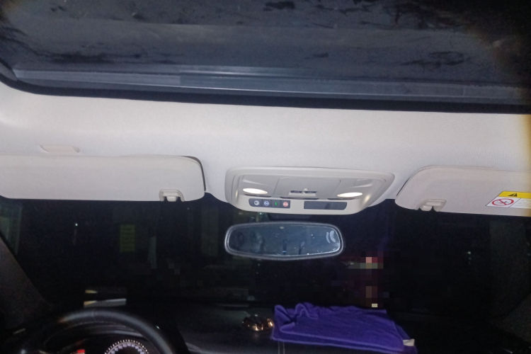 凯迪拉克XTS 2018款 28T 技术型中控内饰22