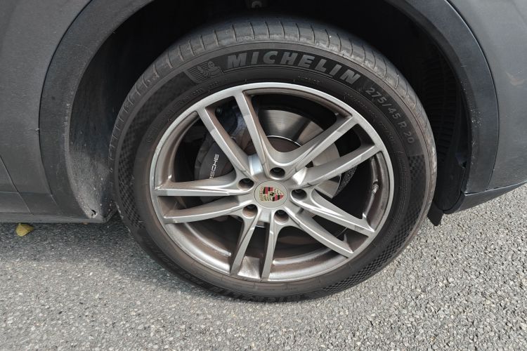 保时捷 2018款 Cayenne 3.0T车身外观6007