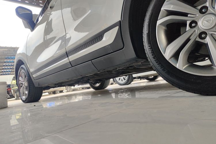 长安CS15 2019款 1.5L 手动进取型 国VI局部细节9002