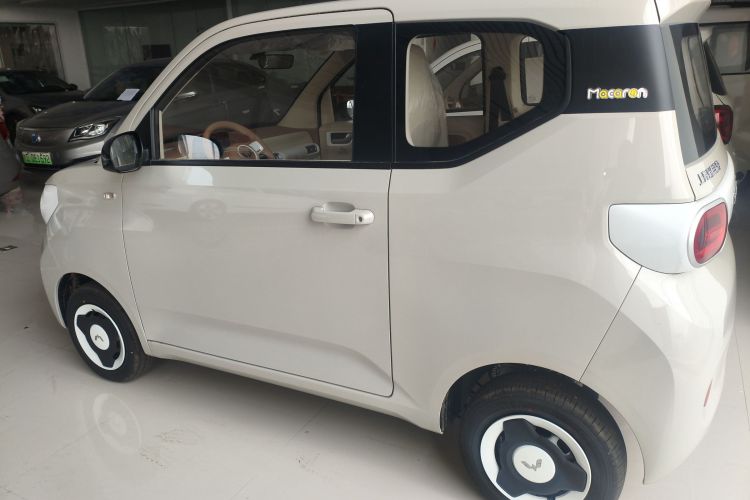 五菱汽车 宏光MINIEV 2024款 第三代 215km 青春版车身外观6003