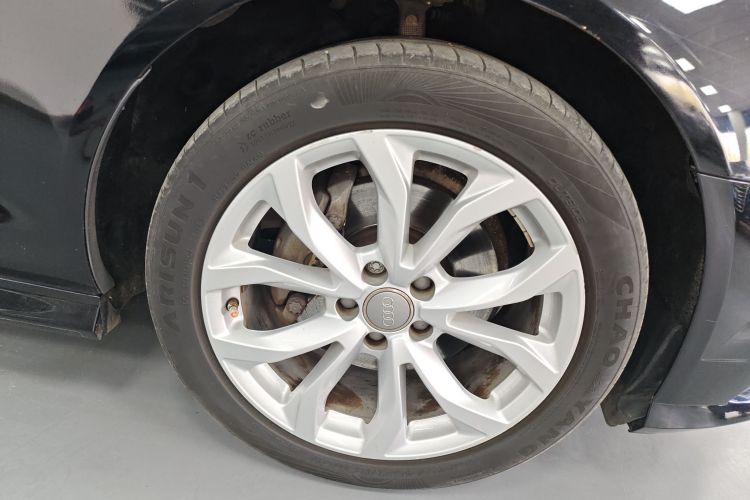 奥迪A6L 2018款 35 TFSI 典藏版车身外观10