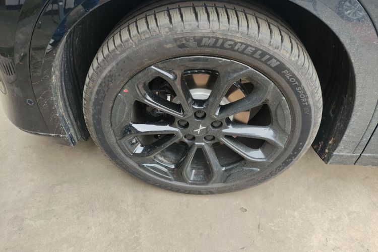 小鹏G6 2025款 625 长续航 Max 科技版车身外观6007