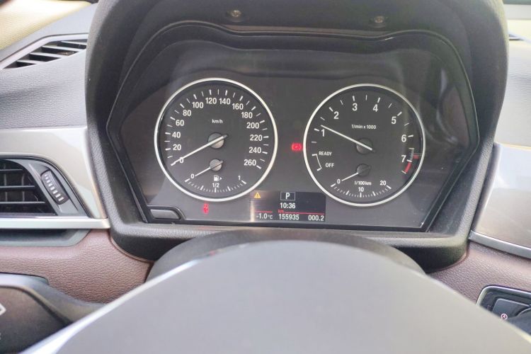 宝马X1 2018款 sDrive18Li 尊享型中控内饰14