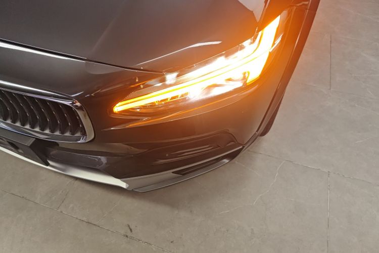 沃尔沃V90 2022款 Cross Country B5 AWD 智远版局部细节36