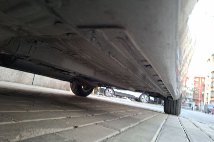 长安 逸动 2020款 PLUS 蓝鲸NE 1.4T GDI DCT尊贵型局部细节9004