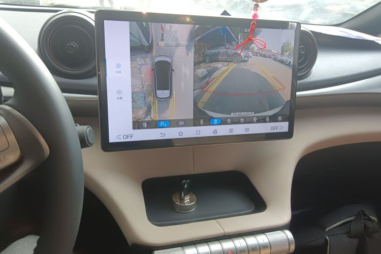 比亚迪 海豚 2024款 荣耀版 420km 时尚版中控内饰16