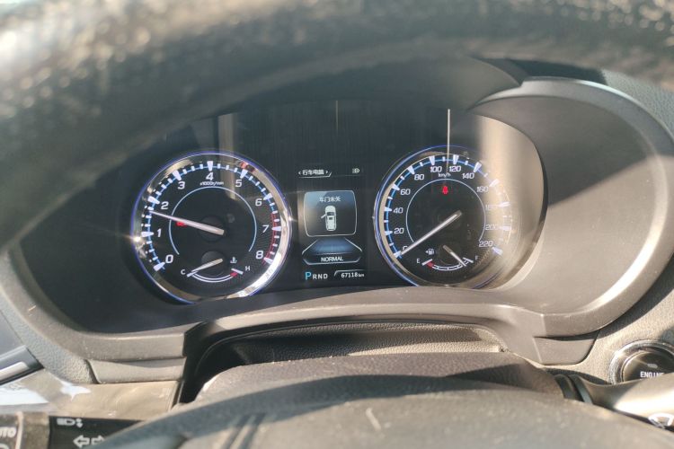 长安CS95 2017款 2.0T 四驱智劲版中控内饰14