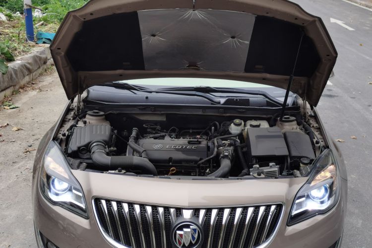 别克 君威 2015款 1.6T 领先技术型机舱底盘24