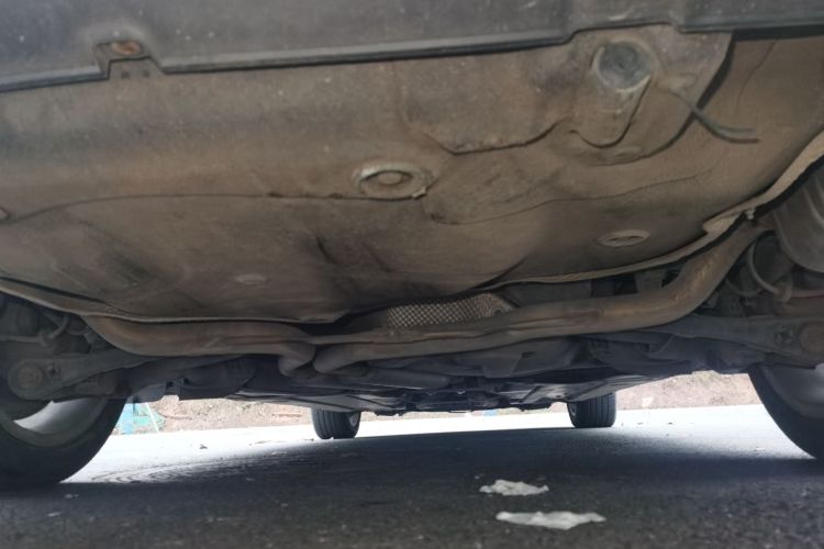 奥迪A6L 2011款 2.8 FSI 豪华型局部细节9009