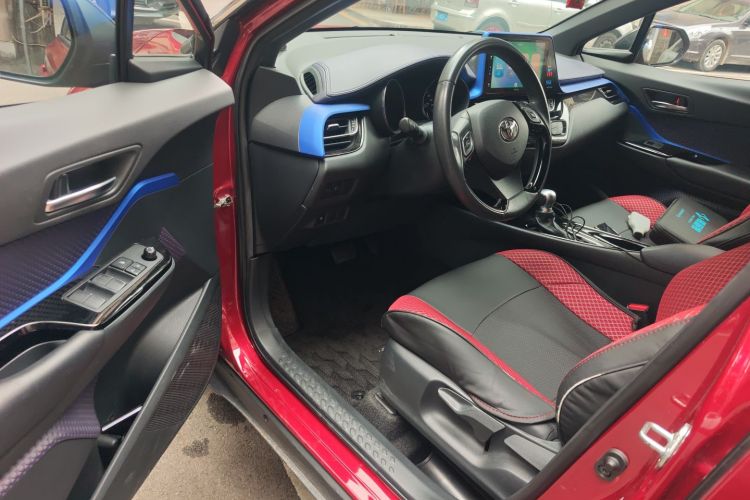 丰田 奕泽IZOA 2018款 2.0L 奕驰版 国VI中控内饰20