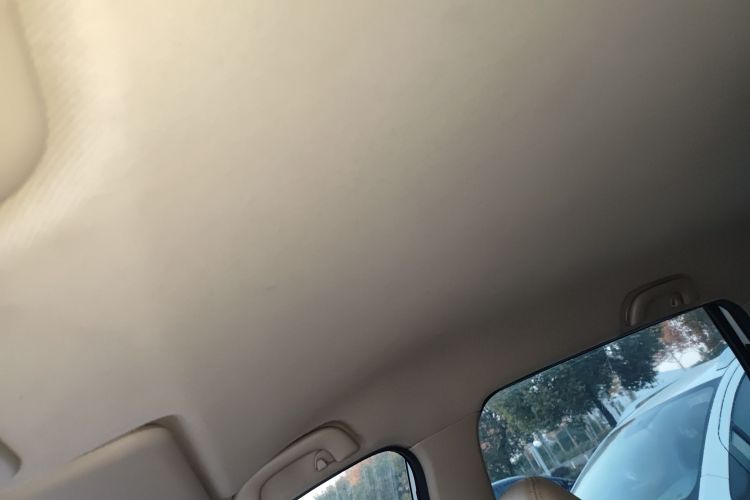 宝骏730 2016款 1.5L 手动舒适型 7座 国V局部细节22