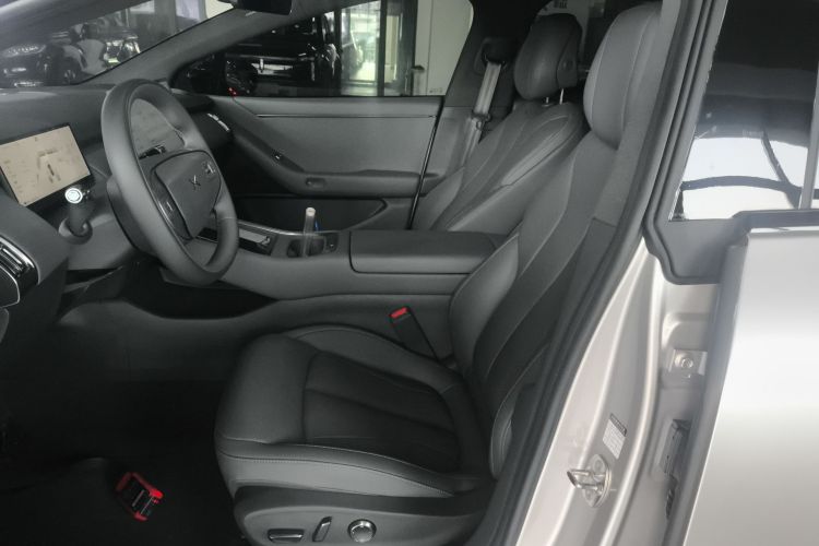 小鹏P7+ 2025款 超长续航 Max 旗舰版中控内饰19