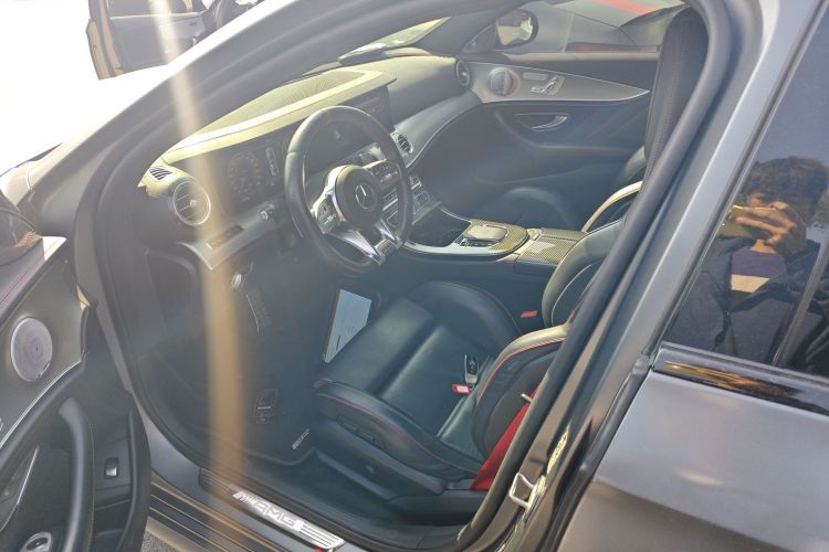 奔驰E级AMG 2019款 AMG E 53 4MATIC+局部细节19