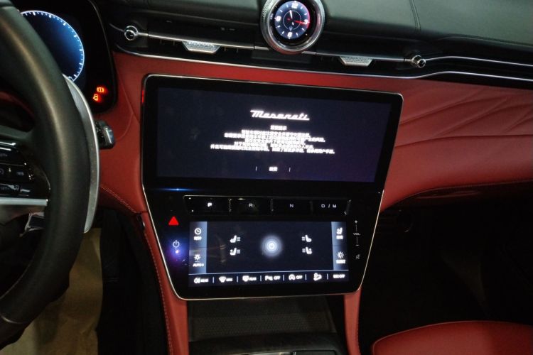 玛莎拉蒂 Grecale格雷嘉 2023款 2.0T GT中控内饰16