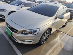 沃尔沃S60 2019款 S60L 改款 T5 智驭菁英版