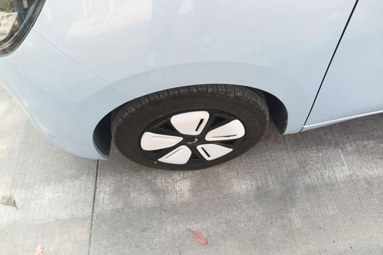 五菱汽车 宏光MINIEV 2025款 四门版 进阶款车身外观6007