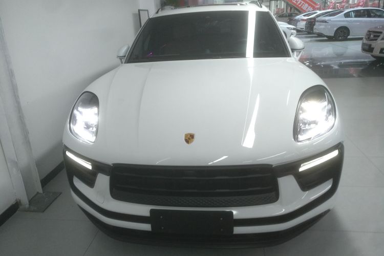 保时捷 2022款 Macan 2.0T车身外观2