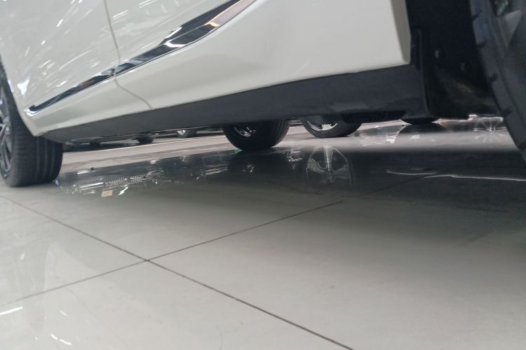 沃尔沃XC60 2024款 B5 四驱智远豪华版局部细节9002