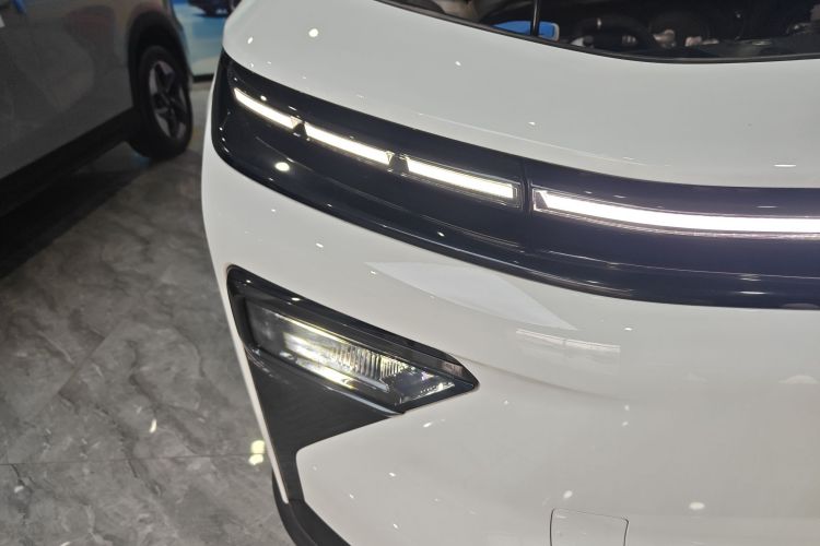 睿蓝汽车 睿蓝7 2024款 605km 荣耀版车身外观8