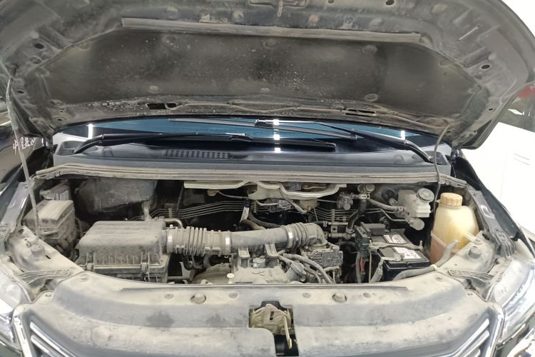 东风风行 菱智 2019款 M5L 1.6L 7座豪华型 国VI局部细节24