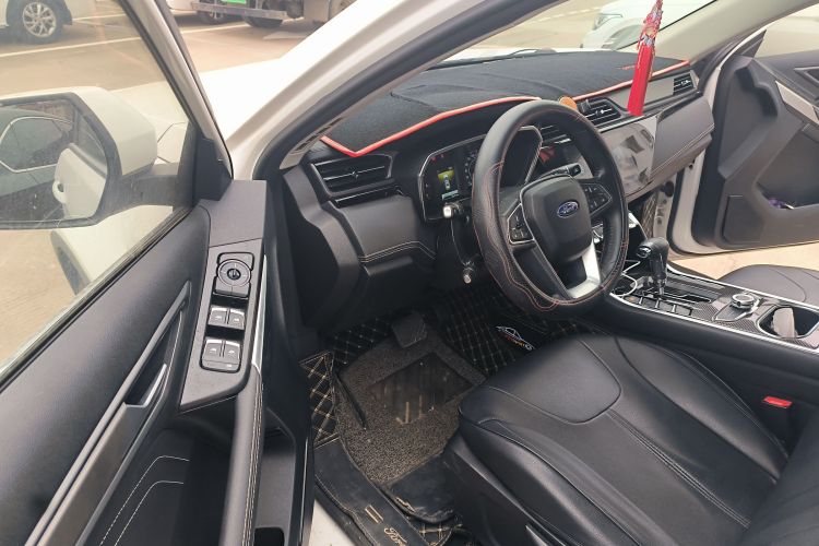 福特 领界 2019款 EcoBoost 145 CVT铂领型 国VI中控内饰20