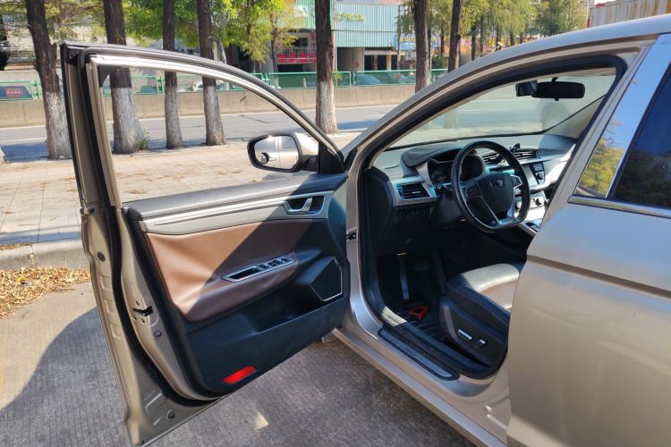 吉利汽车 帝豪GL 2017款 1.3T DCT尊贵型中控内饰7003