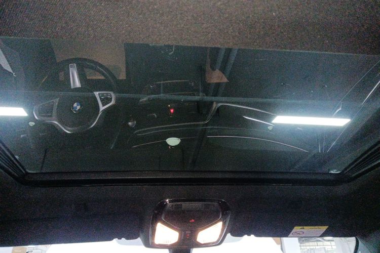 宝马5系 2022款 改款 525Li M运动套装中控内饰22