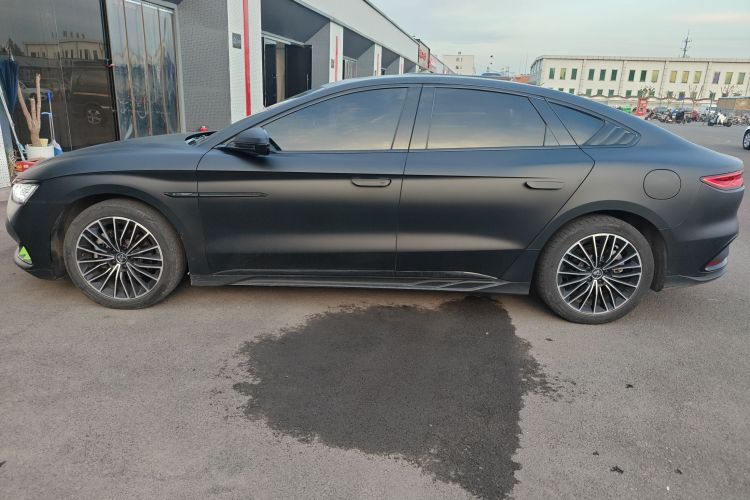 比亚迪 汉 2022款 DM-i 121KM 尊享型车身外观4