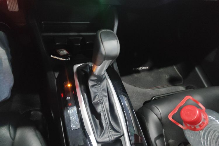 本田 凌派 2019款 180Turbo CVT豪华版 国VI中控内饰18