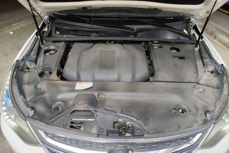 比亚迪 宋新能源 2017款 宋DM 1.5TID 全时四驱豪华型机舱底盘24