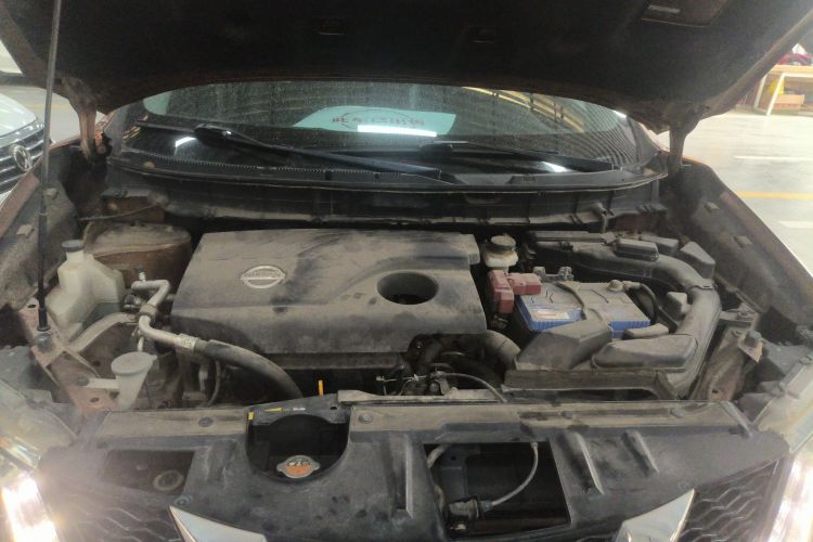 日产 奇骏 2014款 2.0L CVT智领版 2WD局部细节24