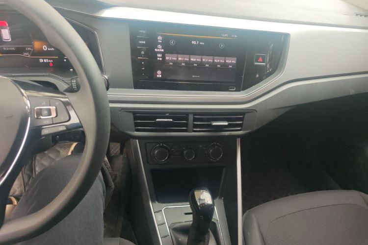 大众 Polo 2023款 Plus 1.5L 自动纵情乐活版中控内饰16