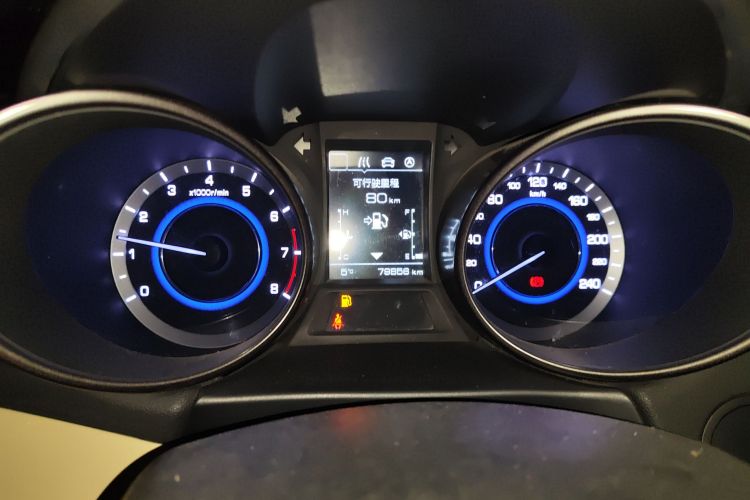 长安 逸动 2016款 1.6L 手动风尚型局部细节14