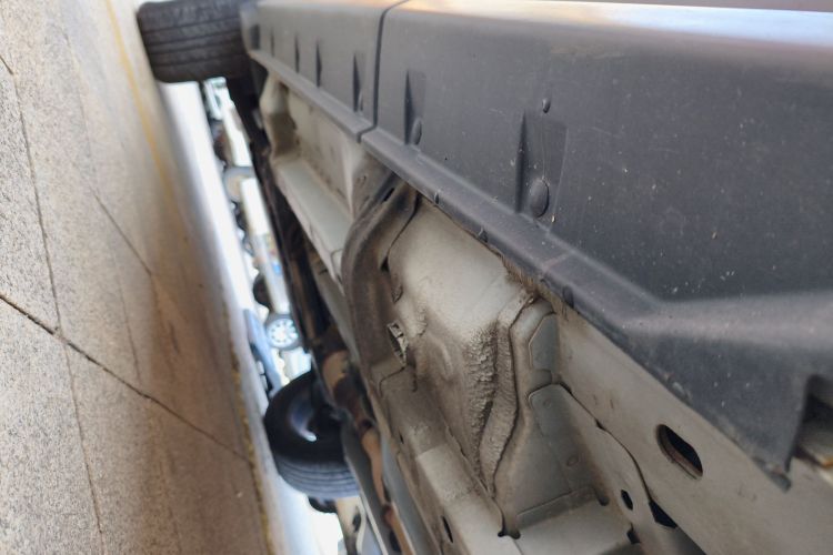 Jeep 指南者(进口) 2014款 改款 2.4L 四驱舒适版局部细节9002