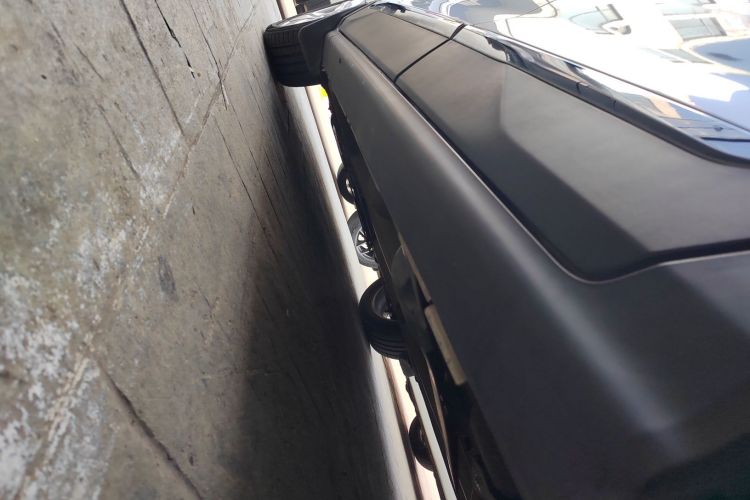 标致3008 2018款 2.0L 自动经典版局部细节9002