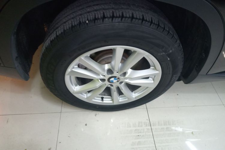 宝马X5(进口) 2015款 xDrive28i车身外观6008